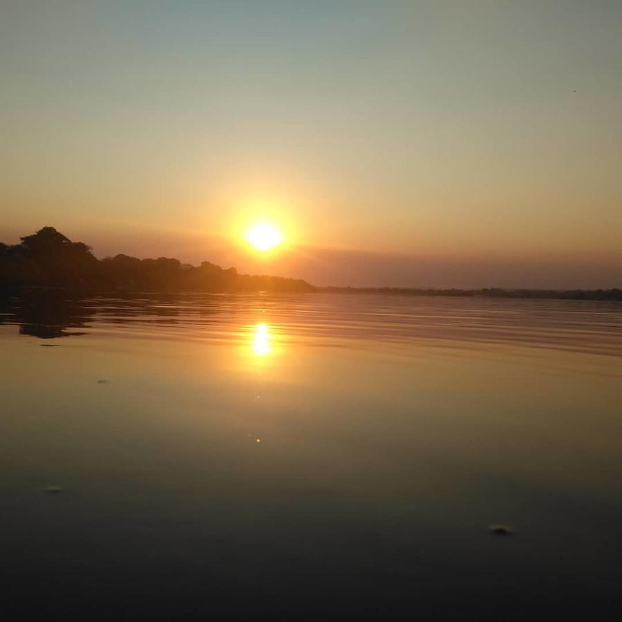 Caprivi Houseboat Safari Lodge كاتيما موليلو المظهر الخارجي الصورة
